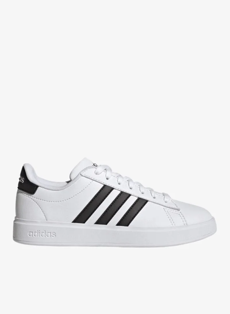 Adidas FTWWHT/CBLACK/CBLACK Grand Court 2.0 Shoes for Women | Best Price UAE