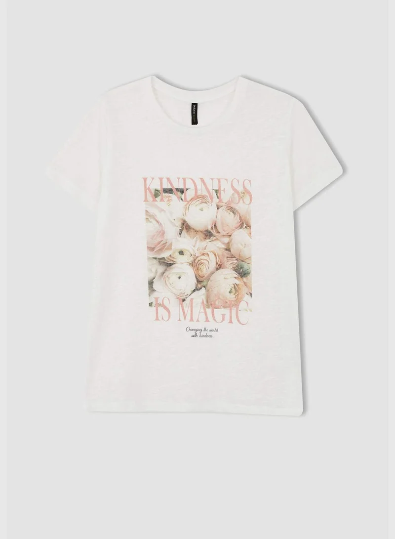 ديفاكتو Woman Regular Fit Crew Neck Knitted Short Sleeve T-Shirt
