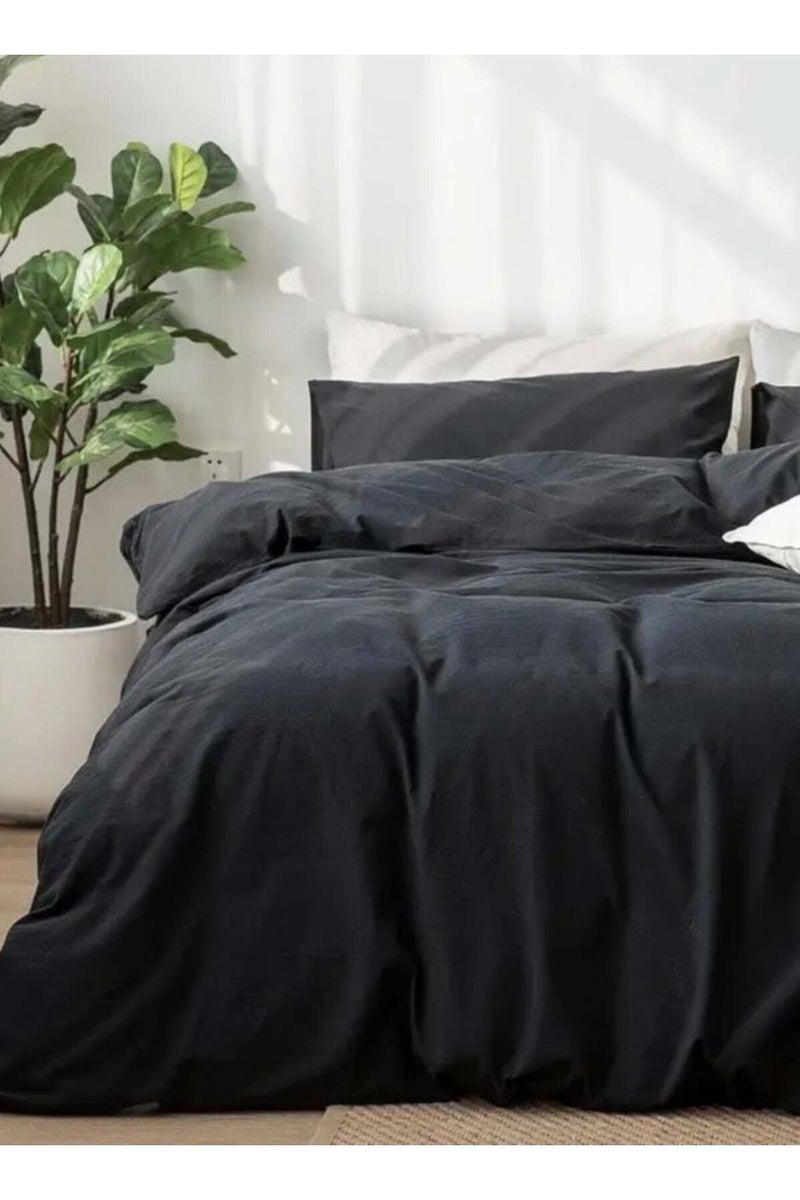 LUNA Home King Size 6-Piece:1 Duvet cover - 220*240cm.1 Fitted sheet - 200*200cm+30cm. 4 Pillow covers - 50*75cm,Premium Quality Bedding Set in Solid Black, No Filler Included. - Image 1