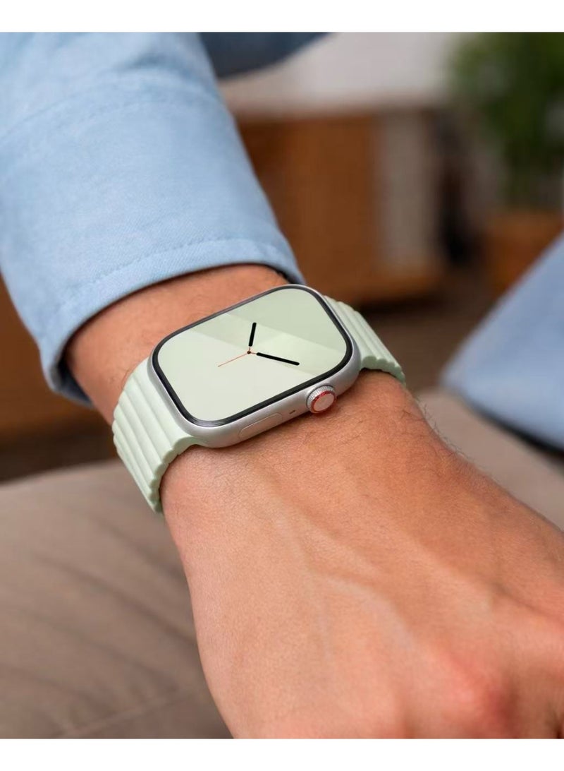 سوار سيليكون مغناطيسي بلونين متوافق مع Apple Watch بمقاسات 42/44/45/46/49 مم للموديلات ذات الحجم الكبير، حزام سيليكون ناعم بإغلاق مغناطيسي آمن، مناسب لـ Series 1–10 و SE و Ultra و Ultra 2 - Image 3