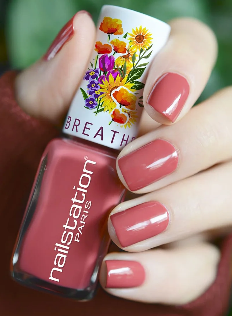 نيل ستيشن طلاء أظافر لامع يسمح بمرور الهواء | زوندا ينفخ