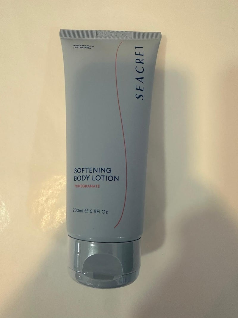 SEACRET Minerals Body Lotion Pomegranate, Scented Daily Body Moisturizer Enriched with Dead Sea Minerals, Chamomile, Avocado Oil, Aloe Vera, Vitamin A & E for All Skin Types, 6.8 Fl Oz / 201 ml - Image 5