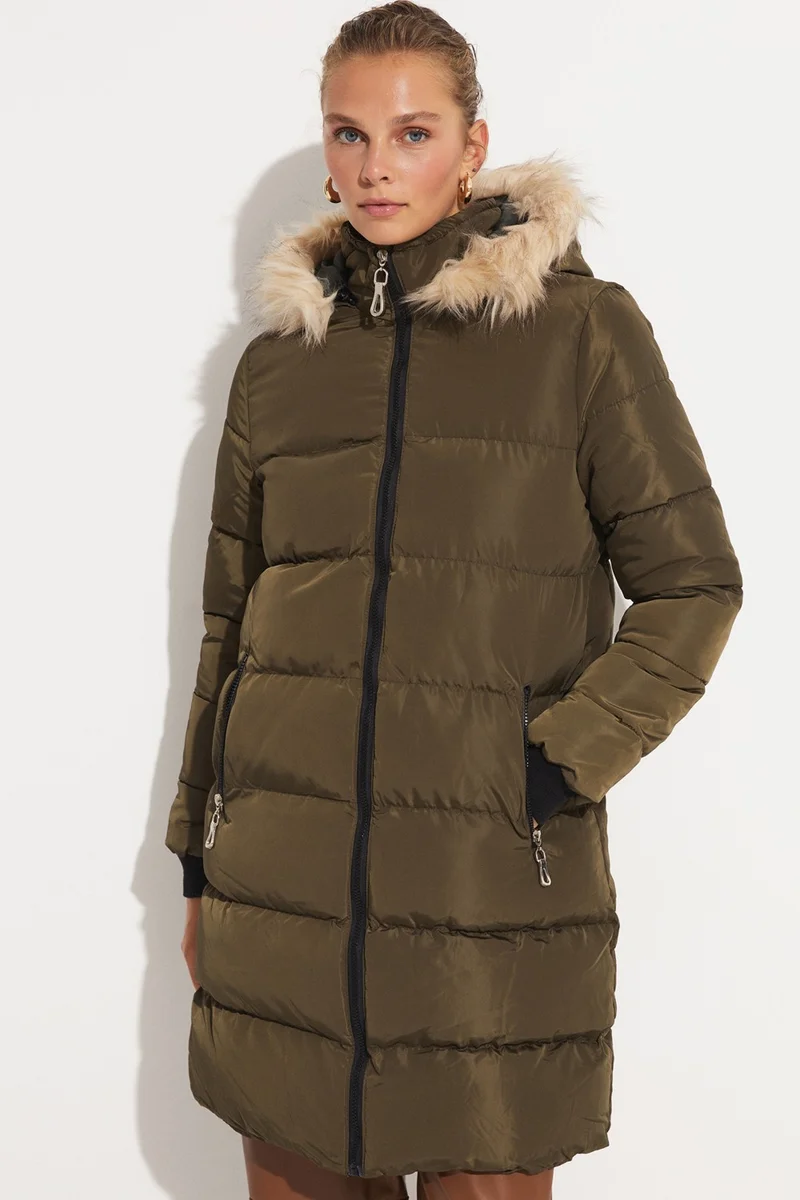 جون Women's Coat