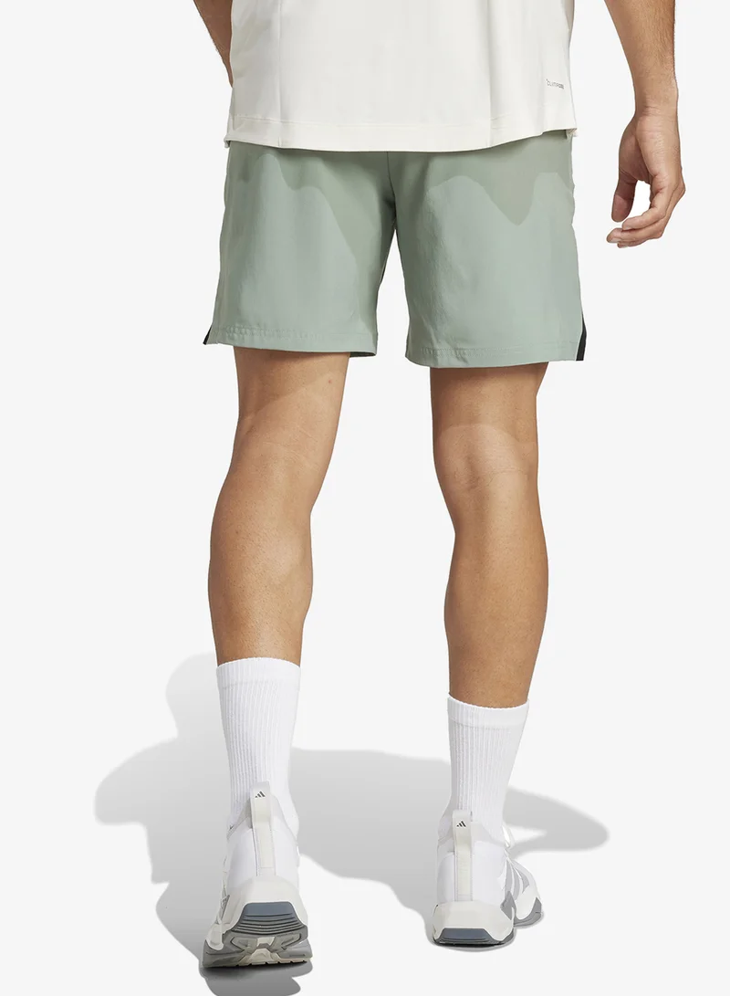 adidas شورت تدريب مصمم