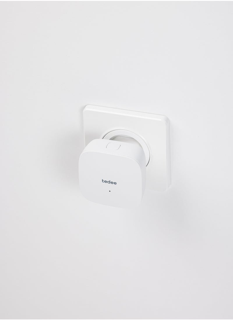 Tedee GO (Graphite/Black) + Bridge