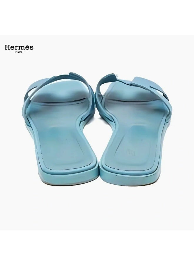 Hermes H24 حذاء مسطح مفتوح من الأمام من جلد العجل من Hermes H24 Oran، بنمط H، للنساء، صيفي، أزرق بحري - Image 4