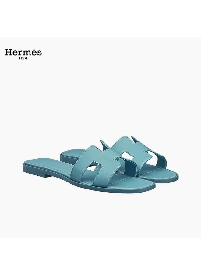 Hermes H24 حذاء مسطح مفتوح من الأمام من جلد العجل من Hermes H24 Oran، بنمط H، للنساء، صيفي، أزرق بحري - Image 1