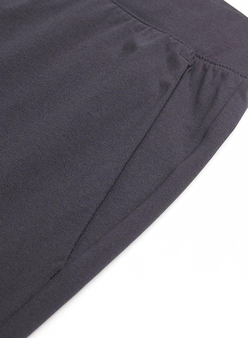 Giordano  Men Slim Taper Quick Dry G-Motion Joggers for Men | Best Price UAE