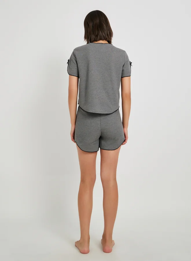 Take Two Take Two Solid Short Sleeve T-Shirt with Bow Detail and Shorts Pyjama Set