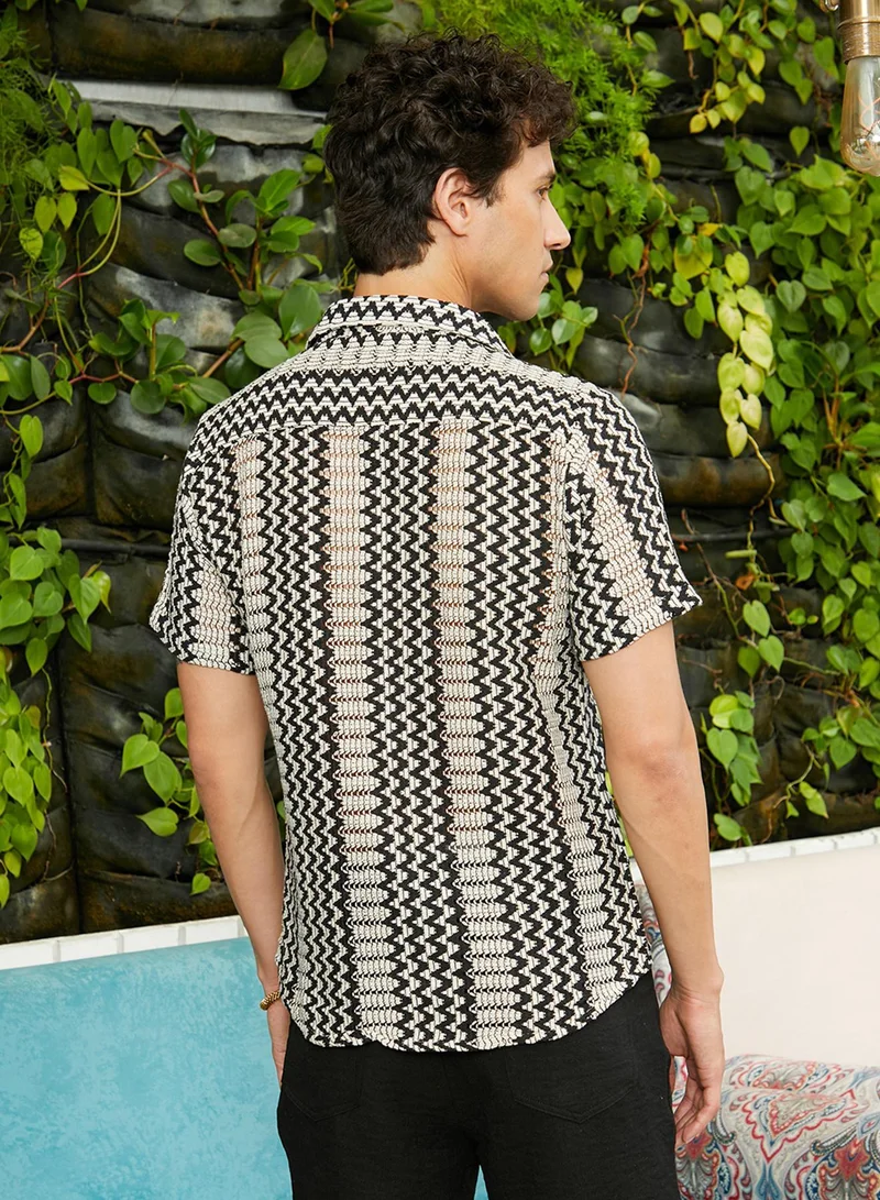 CAHOOT  Men's Daisy White & Charcoal Black Zigzag-Knit Shirt for Men | Best Price UAE