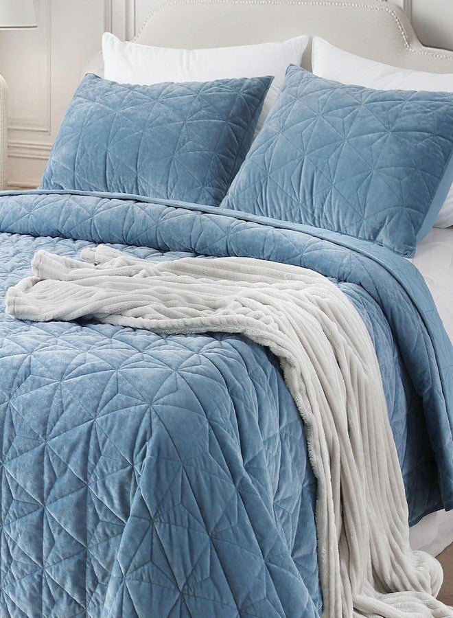 DAWNDIOR Corduroy Quilt Set Oversized King 112"x106", Lightweight All-Season Quilt with 2 Pillow Shams, Soft Fine-Striped Quilted Bed Cover, Navy Blue - Image 1