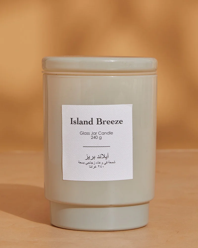 REDTAG Cream Island Breeze Jar Candle With Lid  (8.5Oz)