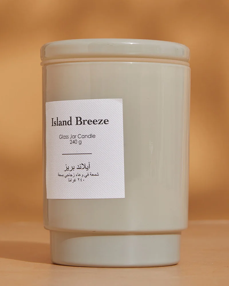 REDTAG Cream Island Breeze Jar Candle With Lid  (8.5Oz)