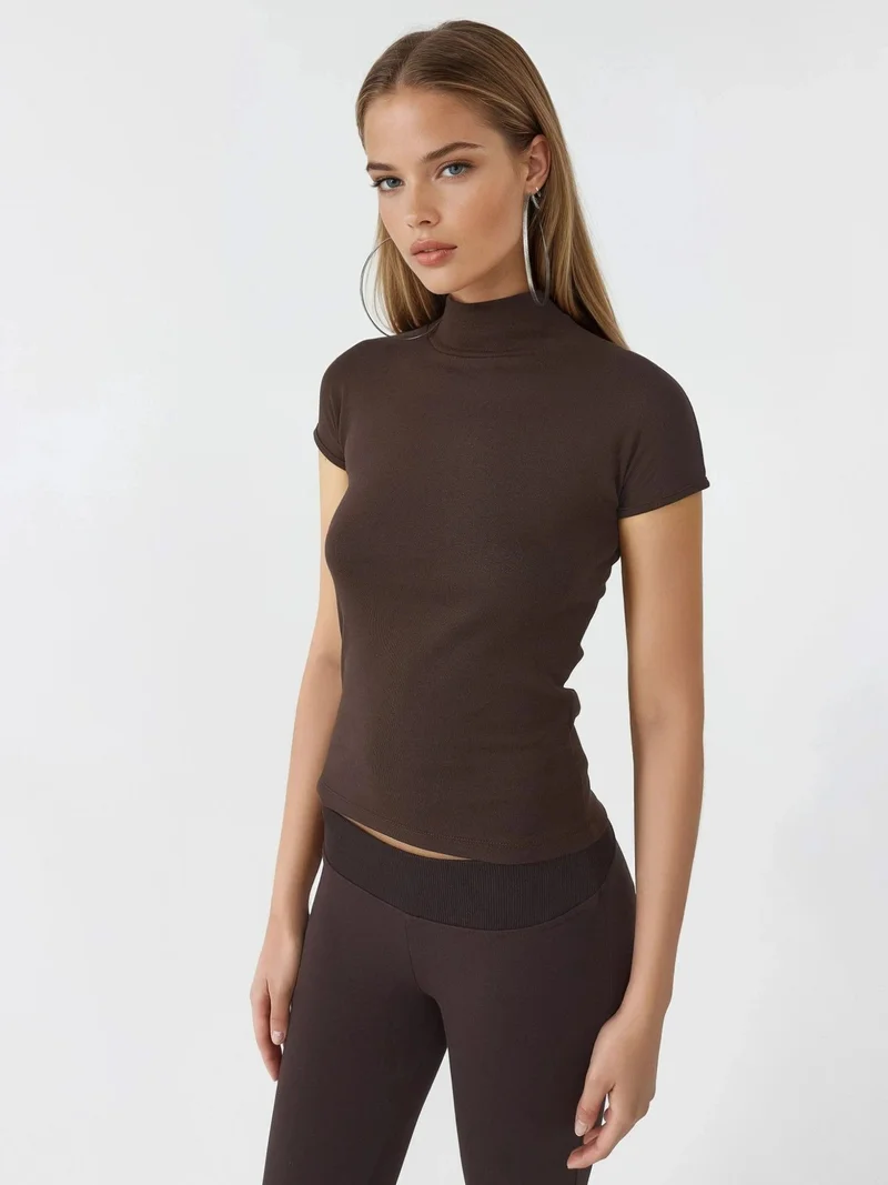 بوسيم بلوزة قطنية نصف ياقة مدورة ضيقة من بيوسيم