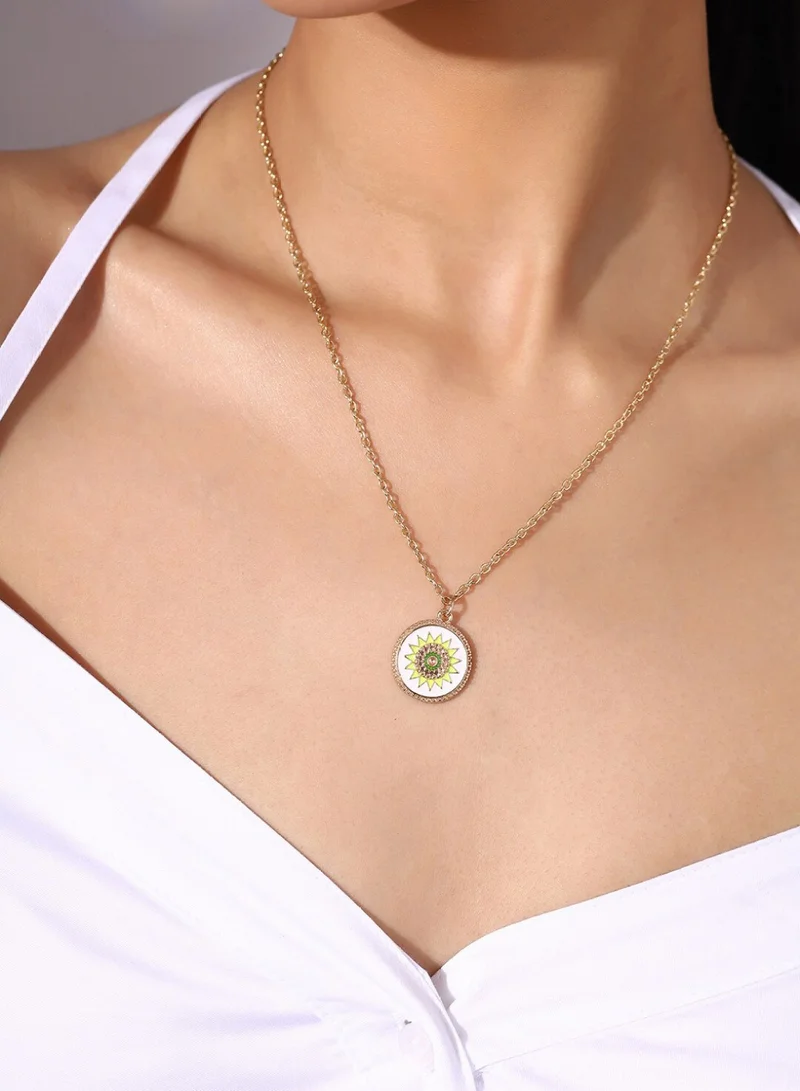 Priyaasi Circular Flower Pendant with Chain