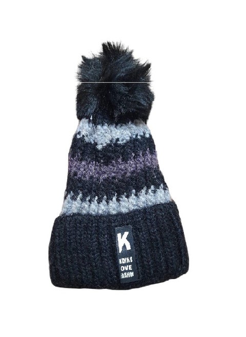 Winter ice cap made of durable, high-quality wool yarn. It is lined on the inside in a way that makes you feel warm in a wonderful way (Black-purple-dark grey).