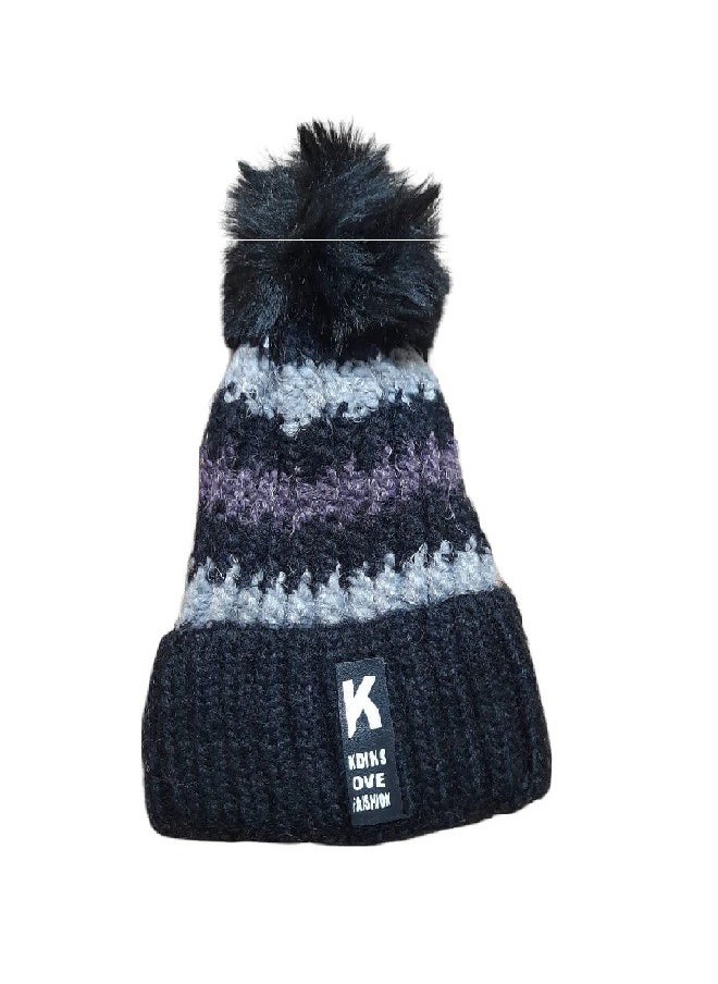 Winter ice cap made of durable, high-quality wool yarn. It is lined on the inside in a way that makes you feel warm in a wonderful way (Black-purple-dark grey).