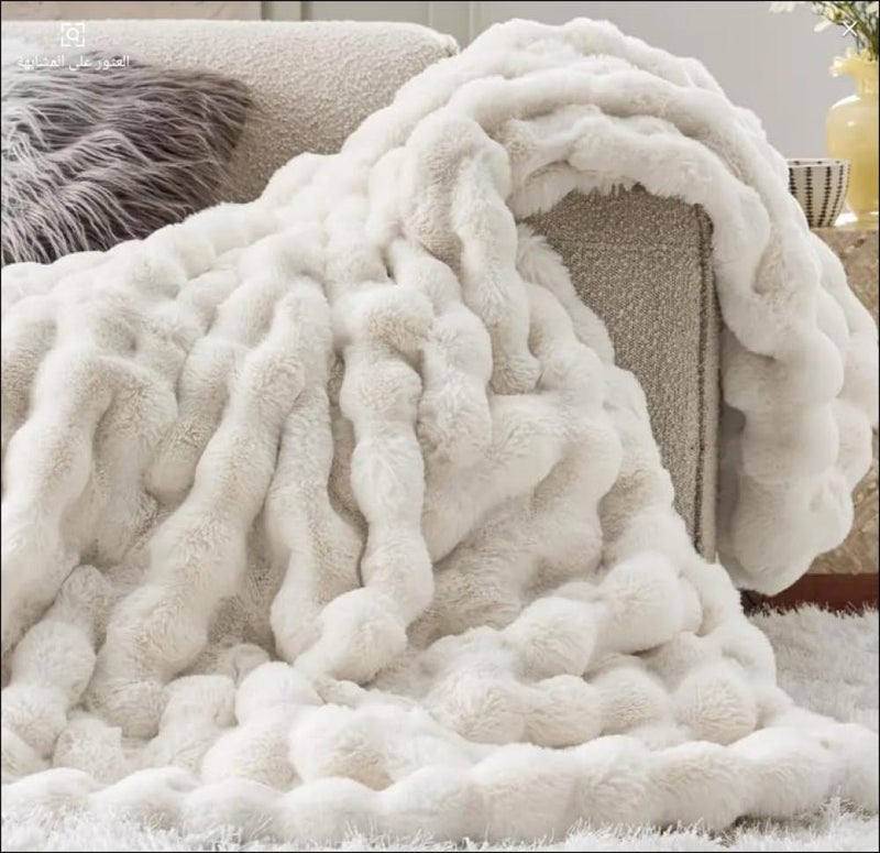 QUINTUS Faux Fur Rabbit Soft Blanket - Large Size - Brown/White/Pink - Image 3