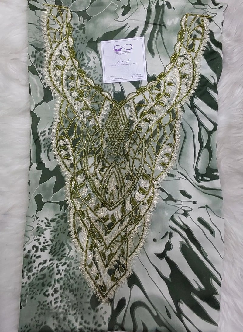 الريش البنفسجي  تطريز مخاوير خليجية  جلابية مطرزة من غير خياطة - Image 1