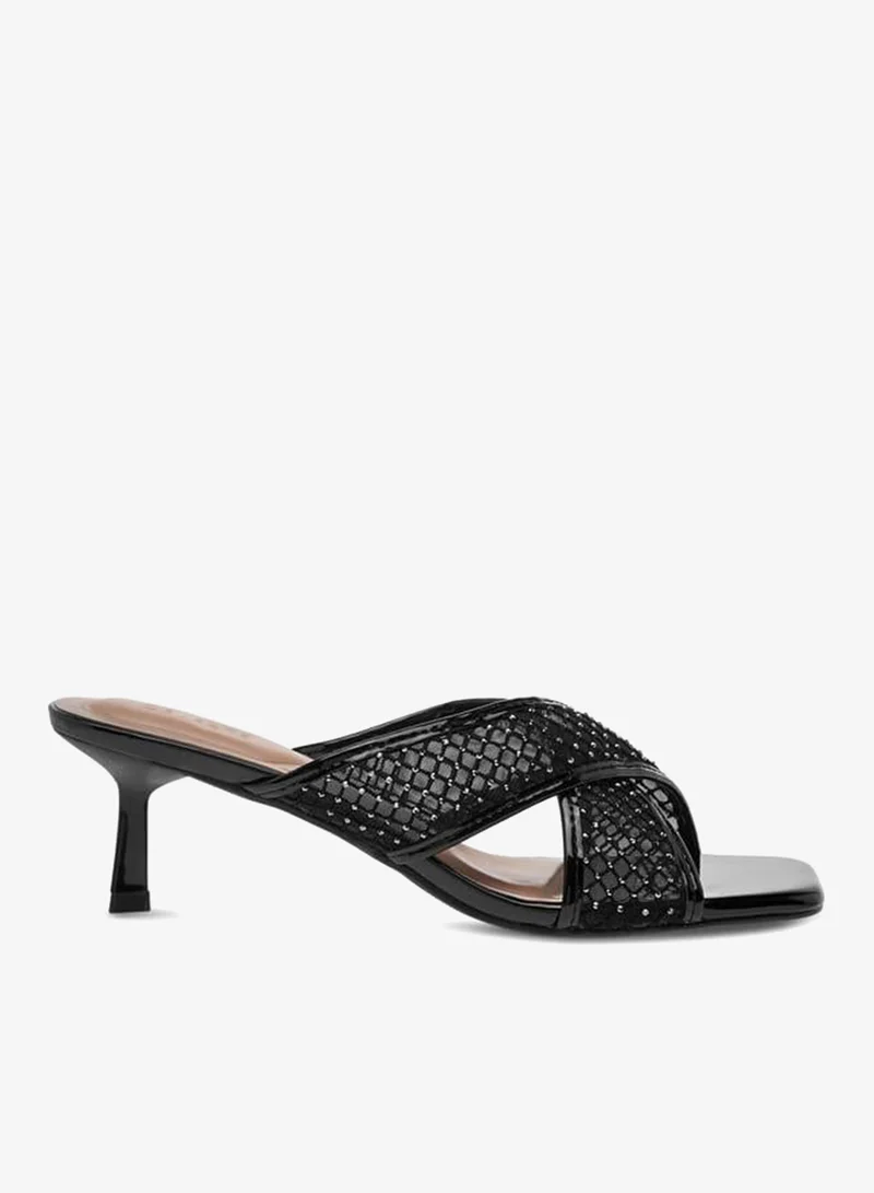 سيليست صنادل نسائية بكعب هريرة وحزام متقاطع مزين