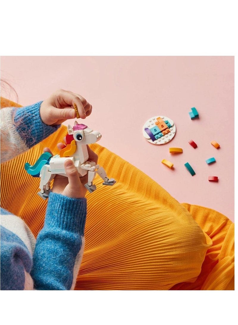 LEGO Creator Magical Unicorn 31140 - Image 2