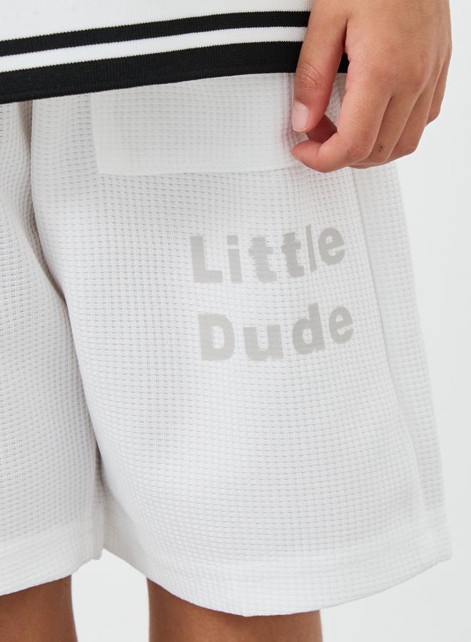 Styli Contrast Tipping Waffle Knit T-Shirt and Shorts Set - Image 4