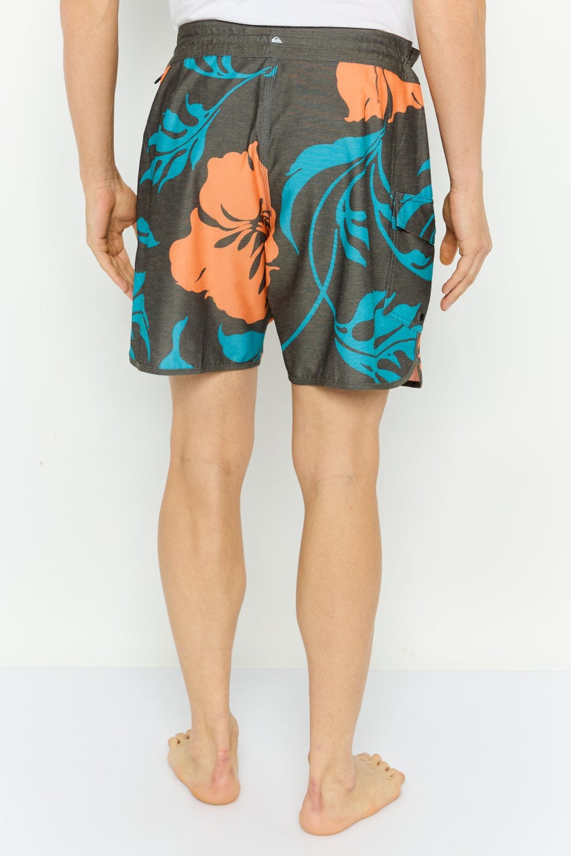 QUIKSILVER شورتات سباحة للرجال بطبعة شاملة، متعددة الألوان - Image 4