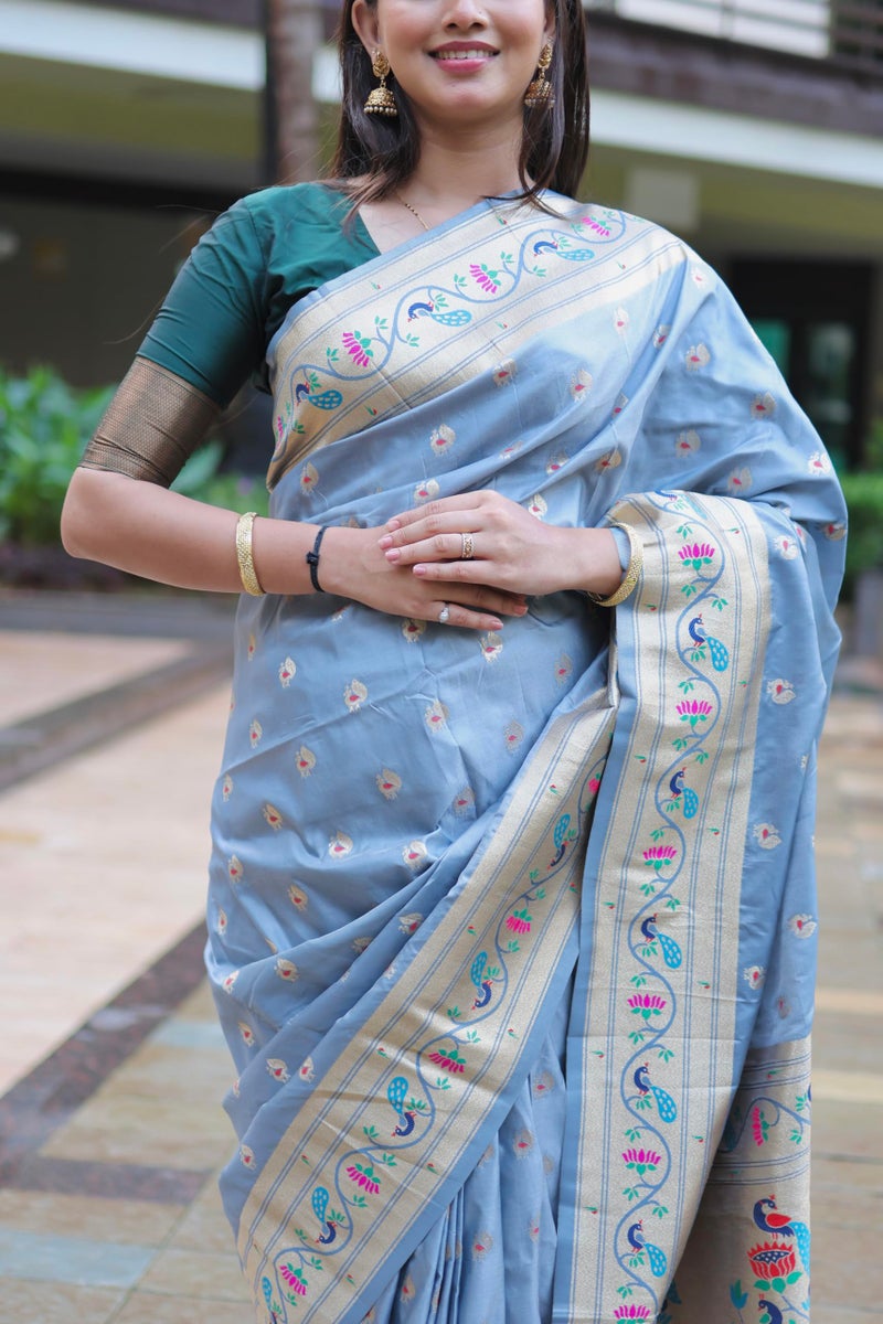 AMIRAT Women's Paithani Jacquard Silk Saree with Unstitched Blouse Piece (Grey) - Image 4