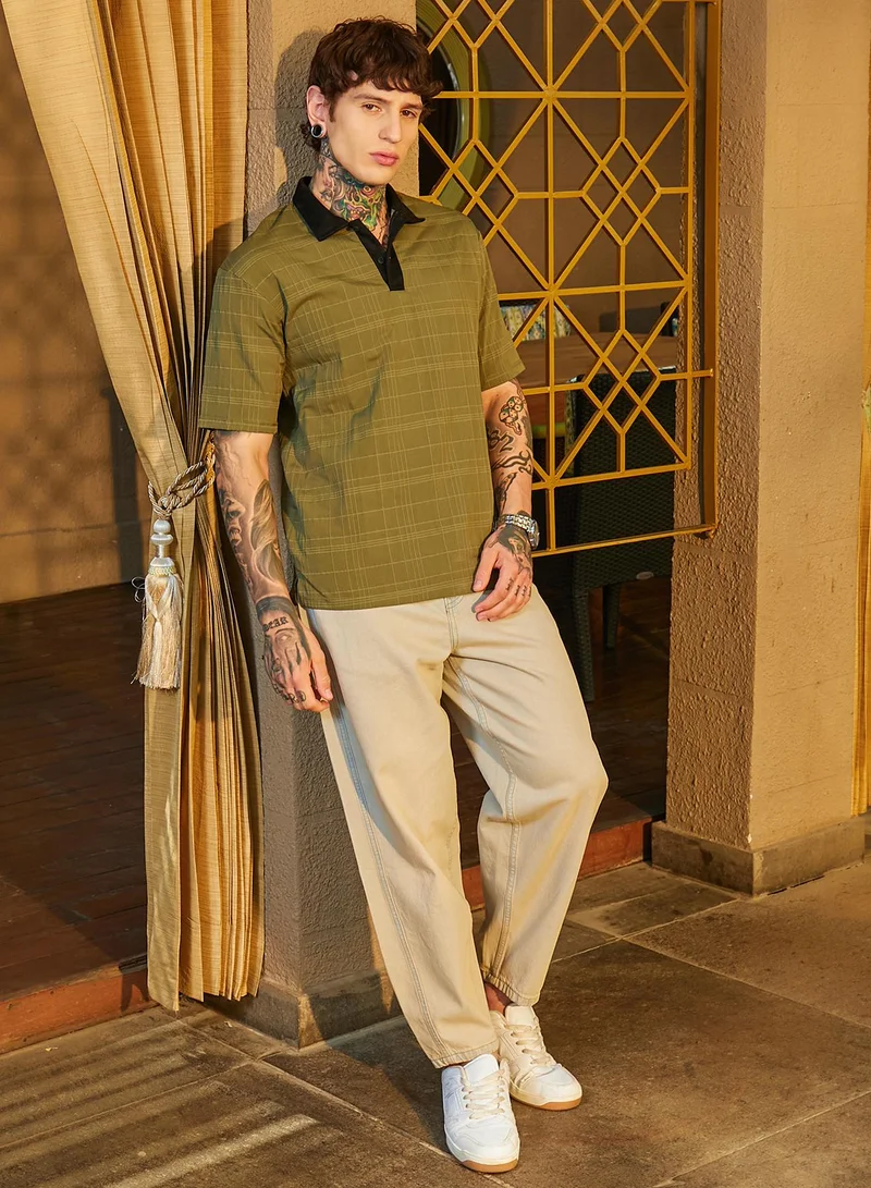 Campus Sutra Men's Olive Green & Onyx Black Contrast Grid Polo T-Shirt
