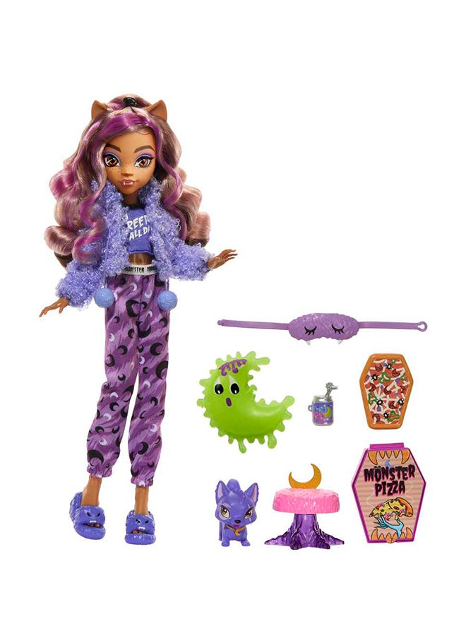 MONSTER HIGH Doll And Sleepover Accessories, Clawdeen Wolf  Doll With Pet Dog Crescent , Creepover Party - Image 2