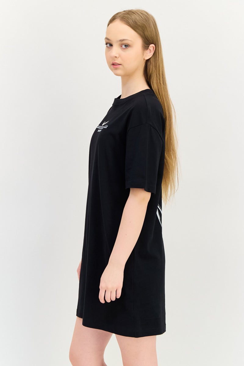 Nike Women Sportswear Fit Outdoor Dress, Black - Image 2