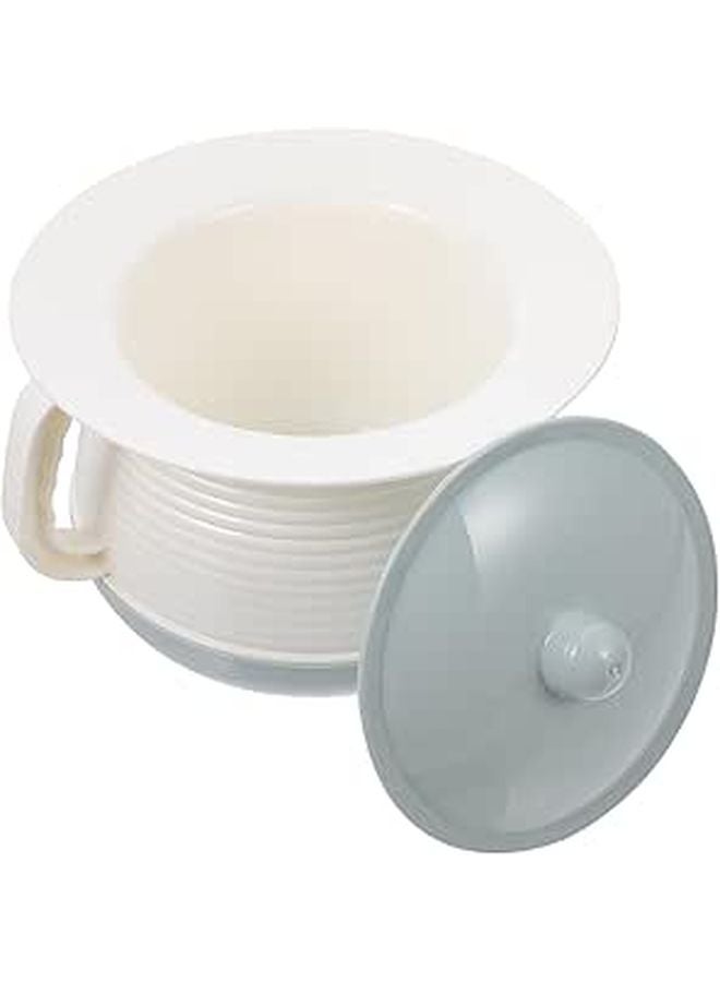 Portable Plastic Urinal Pot with Lid for Elderly Travel and Home Use - Image 1