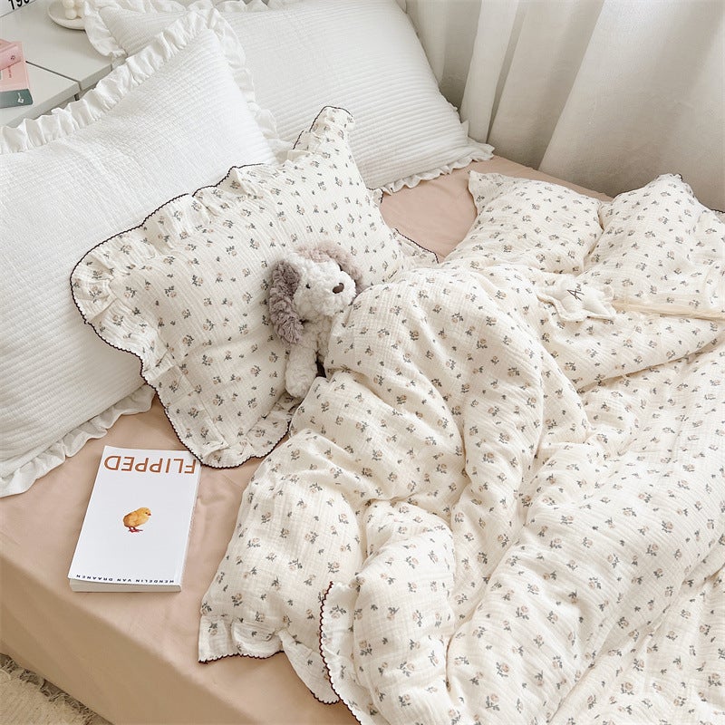 Blogger With Class A Ins Fresh Style Floral Gauze Quilt Cover Cotton Double-Layer Yarn Soft Skin-Friendly Single Four-Piece Set - Image 3