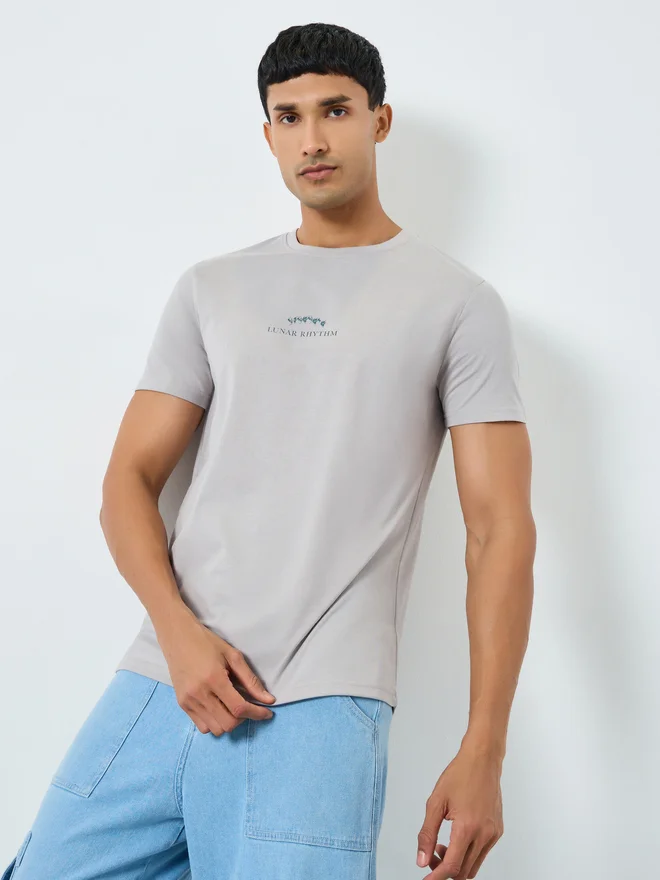 Styli Styli Men Grey Slogan Print Regular Fit T-Shirt