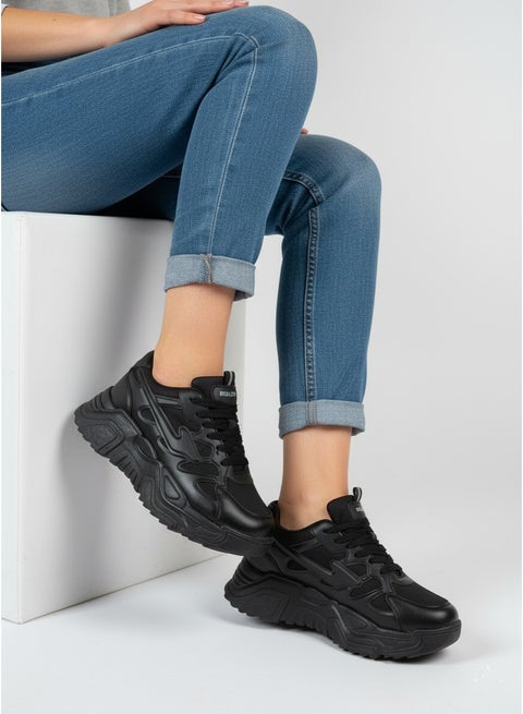 كوتشي نسائي أنيق بتصميم عصري يمنحك مظهرًا شبابيًا L-568-اسود