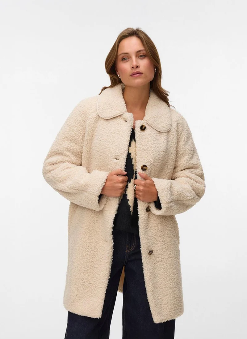 فيرو مودا VMKYLIEAMALIE Teddy Coat