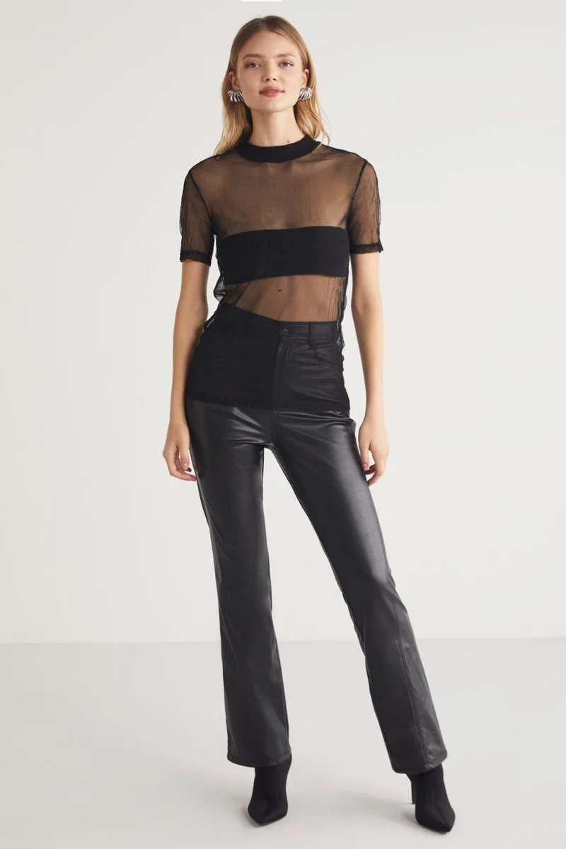 جريميلانج Yoko Women's Crew Neck Crush Effect Short Sleeve Tulle Black T-Shirt