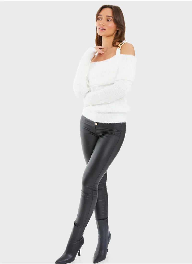 QUIZ Cold Shoulder Buckle Detail Top