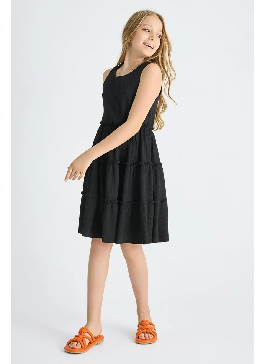 Zepkids Crew Neck Zero Sleeve Elastic Waist Black Color Girl Dress