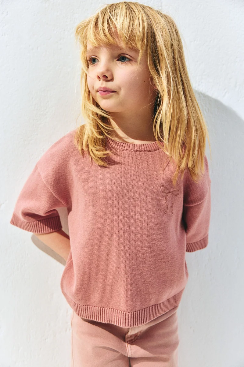 اتش اند ام بلوزة محبوكة