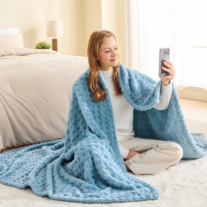 NEWCOSPLAY Super Soft Twin Blanket Blue Premium Silky Flannel Fleece 3D Waffle Checkered Lightweight Bed Blanket All Season Use (Blue  Twin(60""x80"")) - Image 3