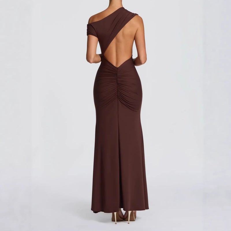 2026 New Style Diagonal Neckline Backless Hip-Hugging Simple Solid Color Elegant Dress - Image 4