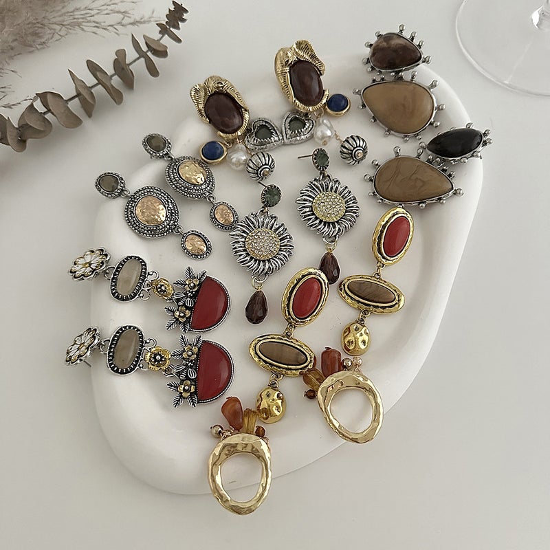SHIXIN European and American Cross-Border Jewelry: Bold Personality with Gemstone-Inlaid Heart Pendant Earrings, Ethnic Floral Resin Hoop Earrings - Image 2