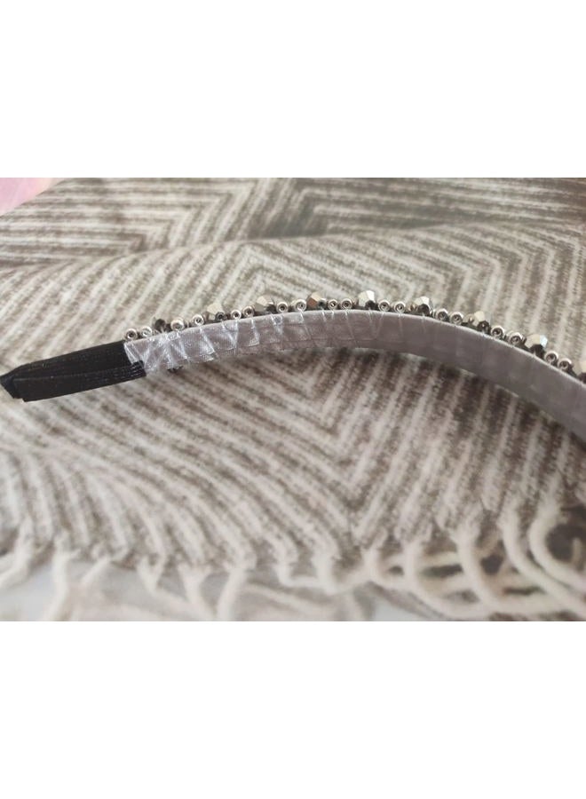 Jilukibo Fashion Sparkle 4 Rows Crystal Headbands for Women, Glitter Sparkle Rhinestone Beaded Hair Hoop Band Hair Accessories (Grey) - Image 4
