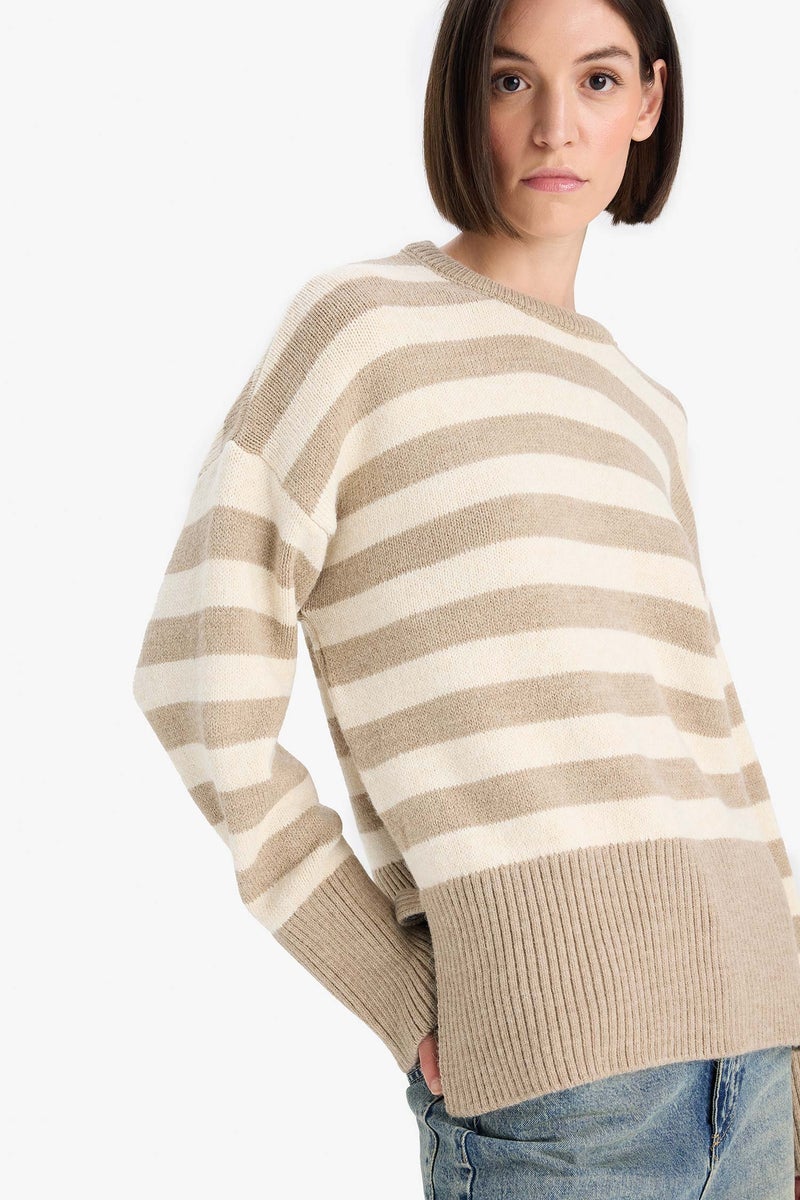 DeFacto Beige Woman Oversize Crew Neck Knitwear Pullover Casual - Image 1