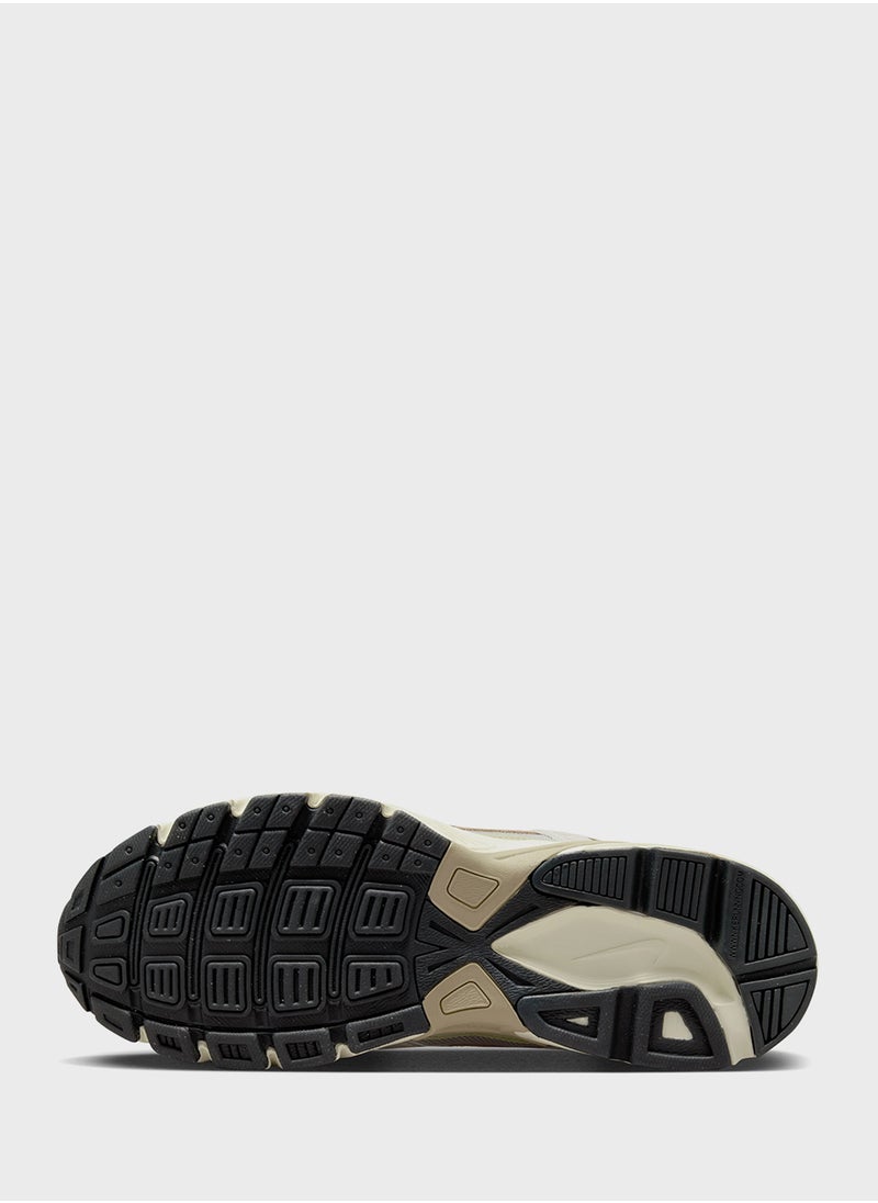 Nike - نايكي إينيتياتور آي تي إس - Image 1