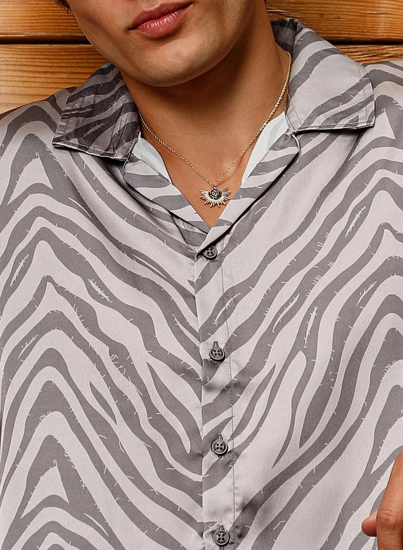 كامبوس سوترا Men's Charcoal Grey Zebra Satin Oversized Shirt