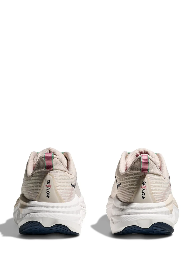 Hoka Skyflow