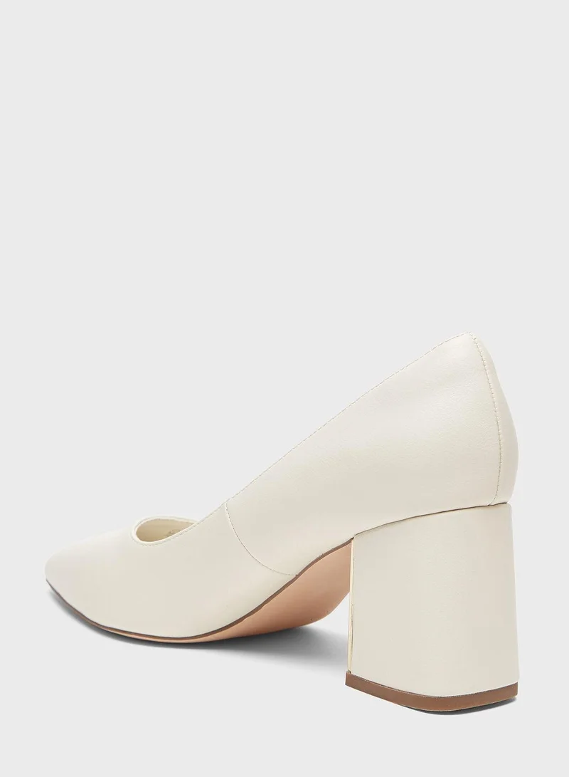 ELLE Pointed Toe Pumps