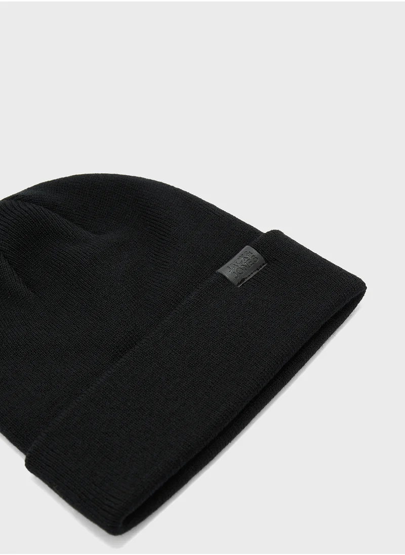 جاك اند جونز Knitted Scarf & Beanie Set